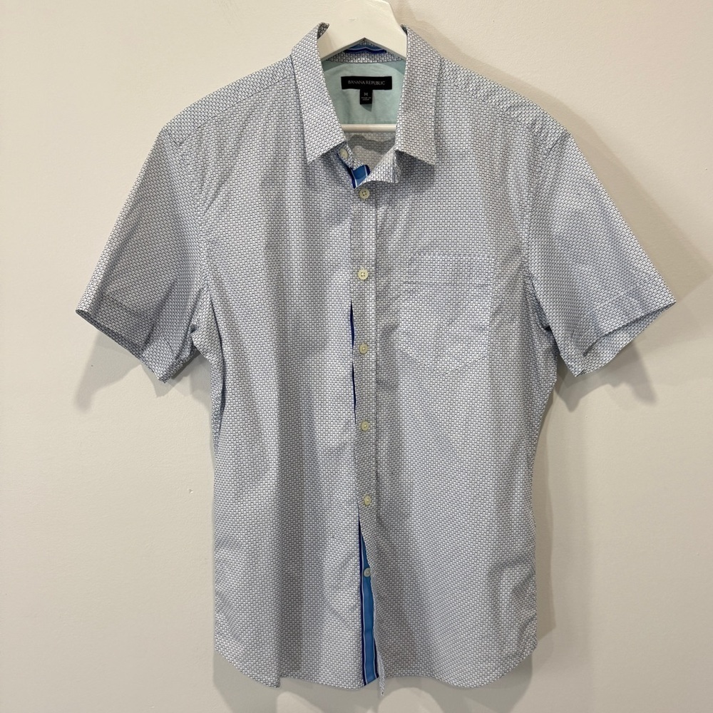 Banana Republic Light Blue Geometric Shirt